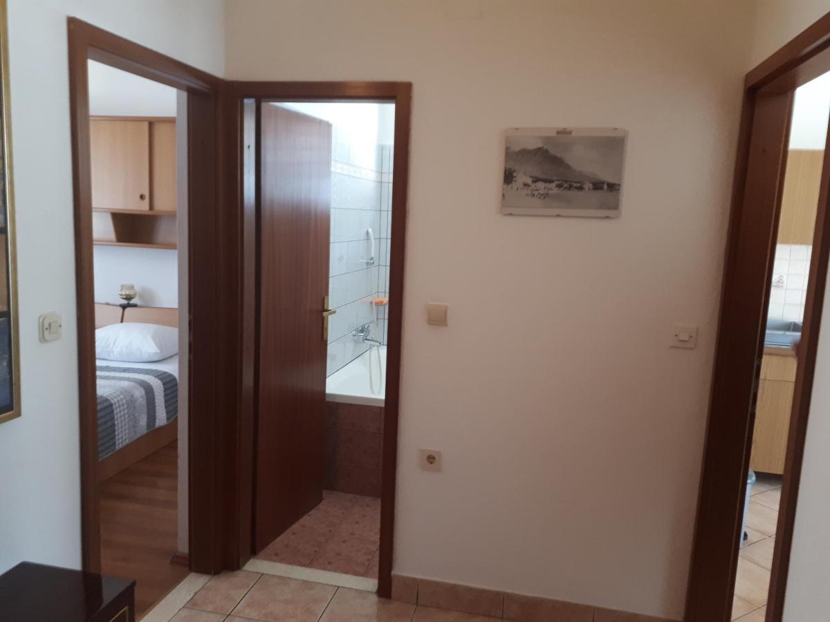 Apartman Emilio Baška Voda Екстериор снимка